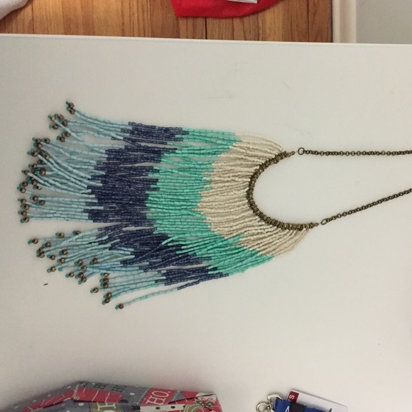 urban outfitters necklace - Picture 2 of 2