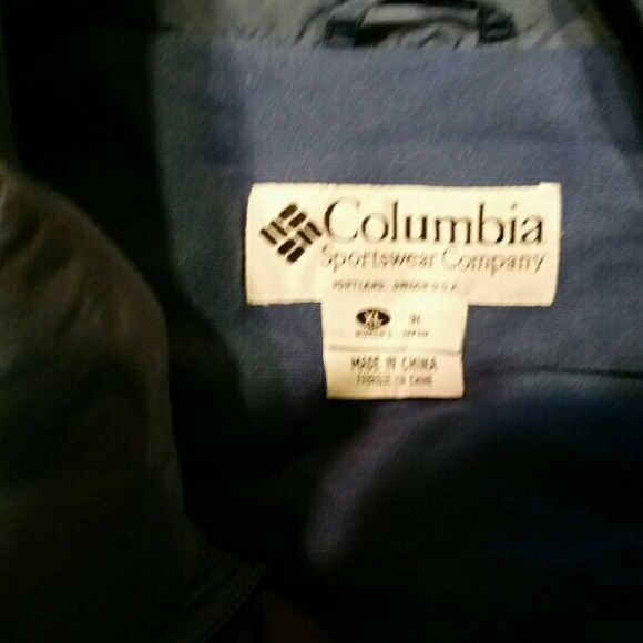 Coat - Picture 2 of 2