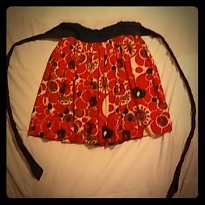 Knee length pleated skirt