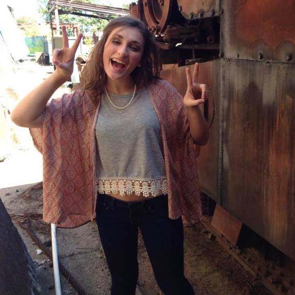 Meet your Posher, Katie - Picture 1 of 1