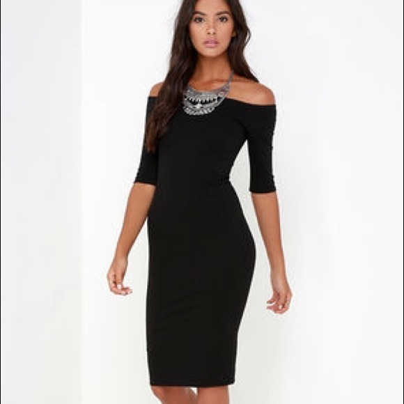 LuLu's Black Off-the-Shoulder Midi Dress -- size M