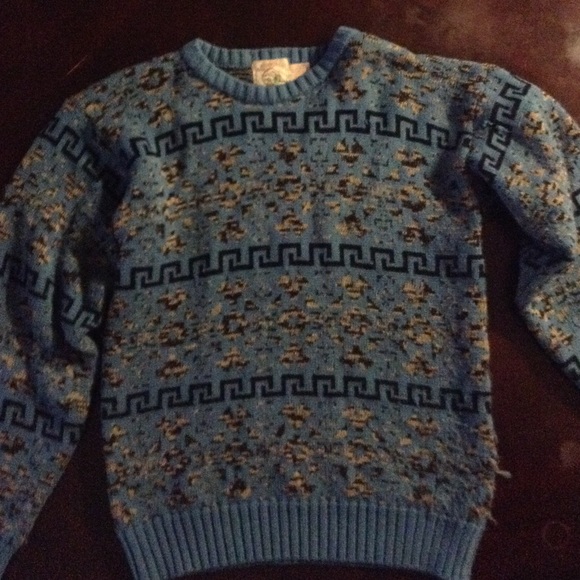 Vintage knitted pullover