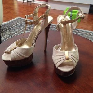 Aldo gold and tan shoes