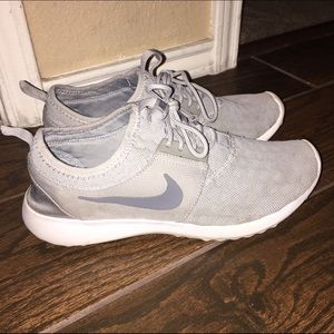 Gray Nike Tennis Shoes