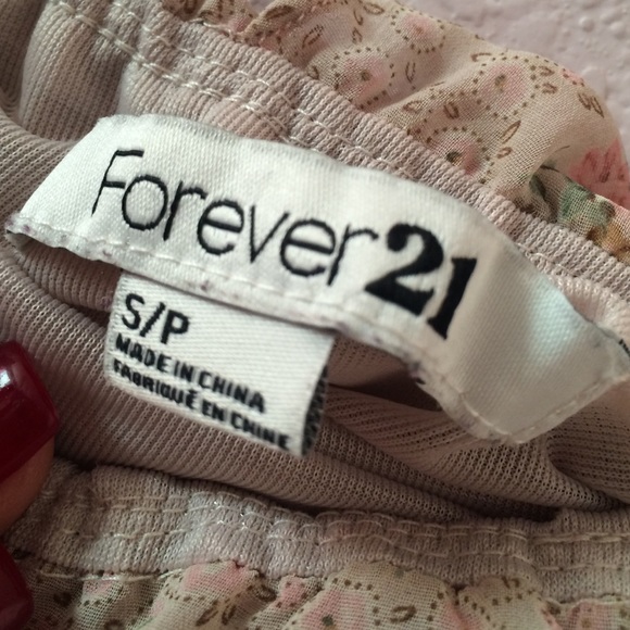 High low dress - Picture 3 of 4