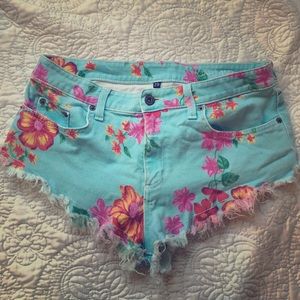 LF flowered denim Carmar shorts