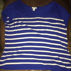 Old Navy xl blue striped shirt