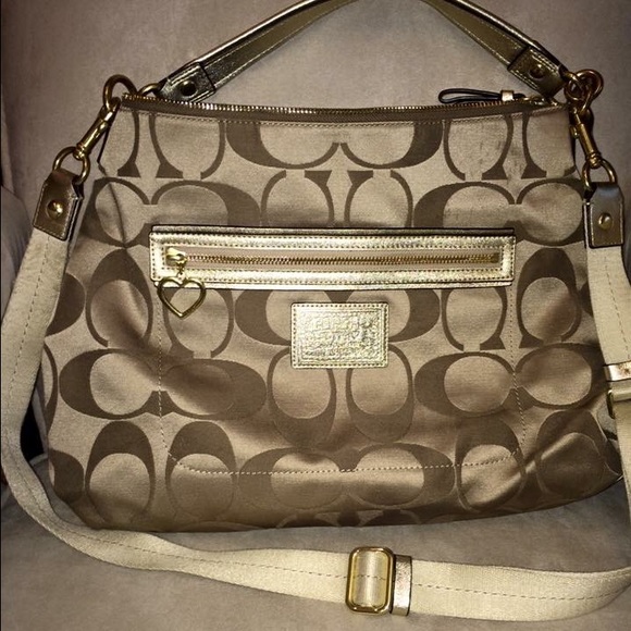 🎉Coach Cross Body Purse🎉