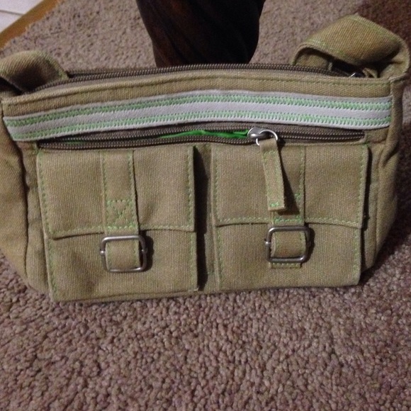Purse - Picture 3 of 4