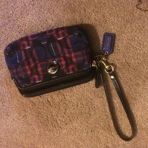 Coach plaid wristlet. New without tags