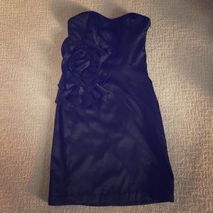 THE little black dress w/ a twist