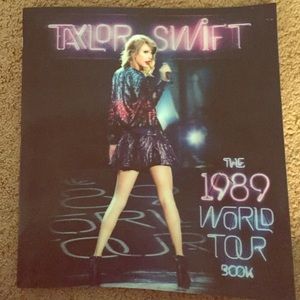 1989 World Tour Book