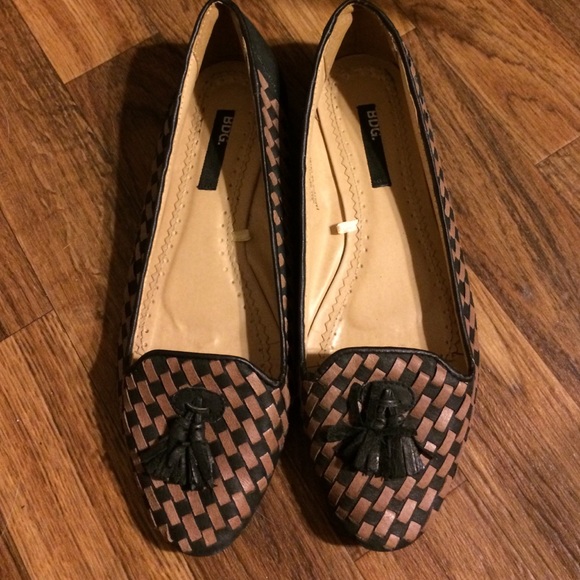 Urban outfitters woven tassel loafers, size 8