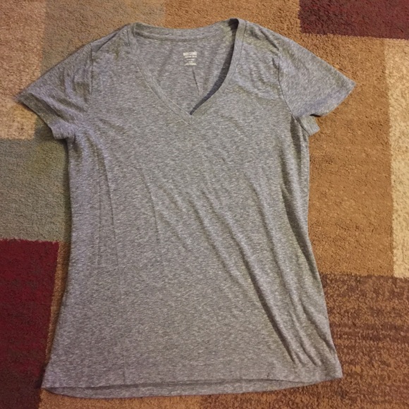 Grey Mossimo grey v-neck tee-shirt