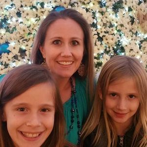 Meet your Posher, Lindsay