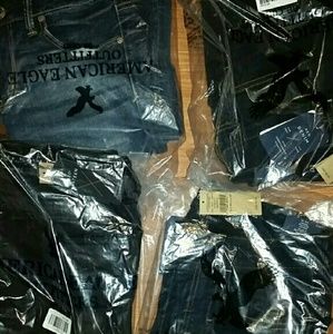 4 pairs of American Eagle Jeans size 6