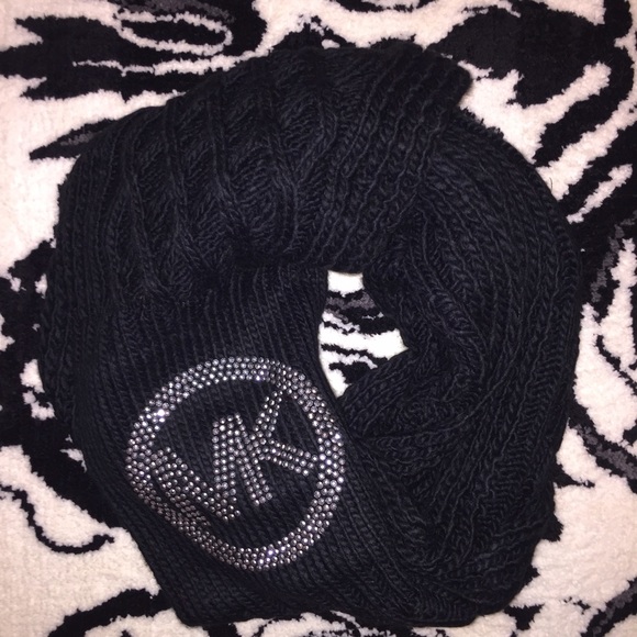 Michael Kors Scarf