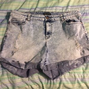 Plus size distressed jean shorts