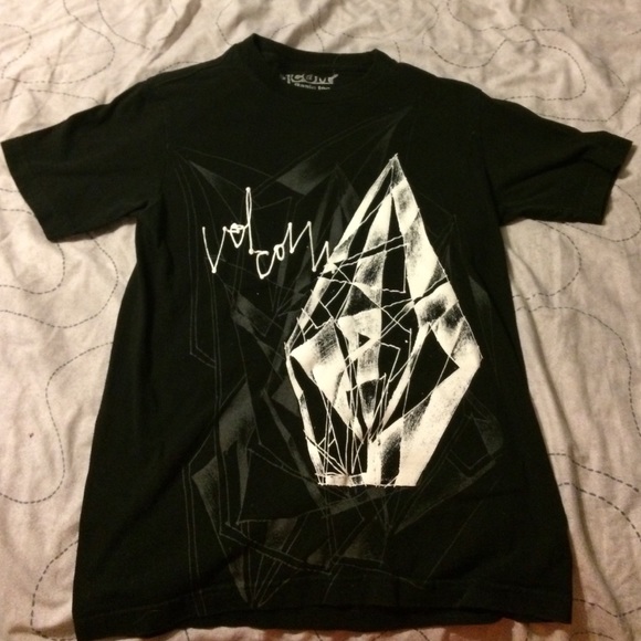 Adult Small Volcom T-shirt