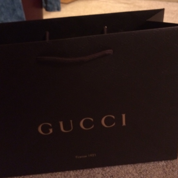 🚫sold ,Gucci shopping bag