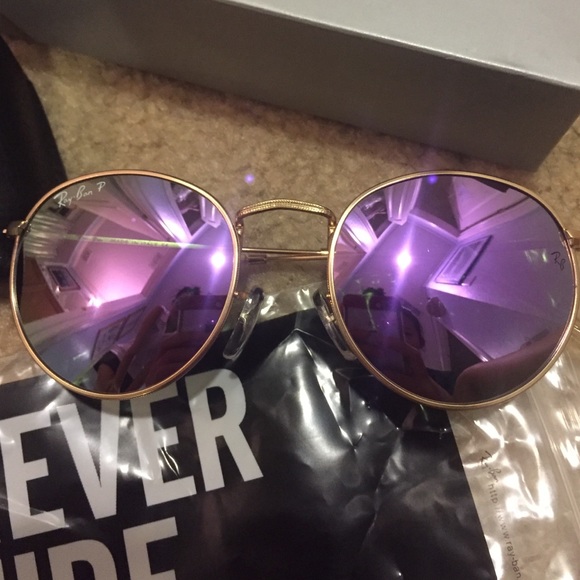 SOLD Ray Ban Round Sunglasses rb3447 - Picture 2 of 4