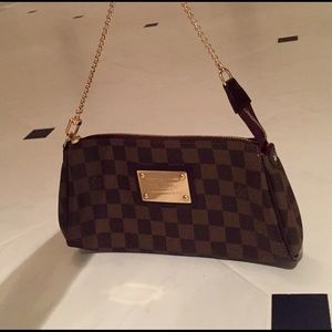 Louis Vuitton cross body or shoulder bag
