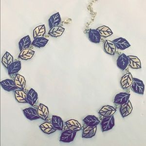 Leaf statement necklace