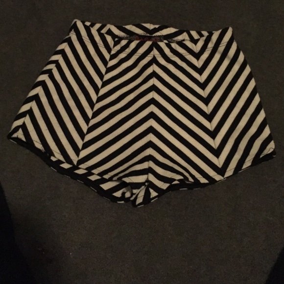 High waisted stretchy shorts!