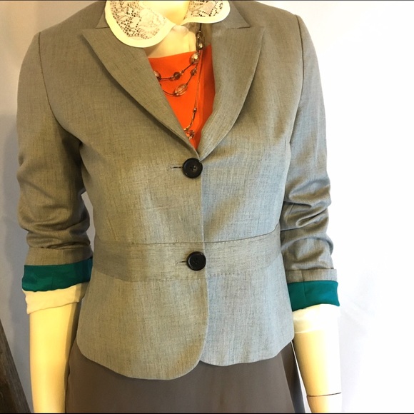 Like new Moi Meme gray blazer size 12
