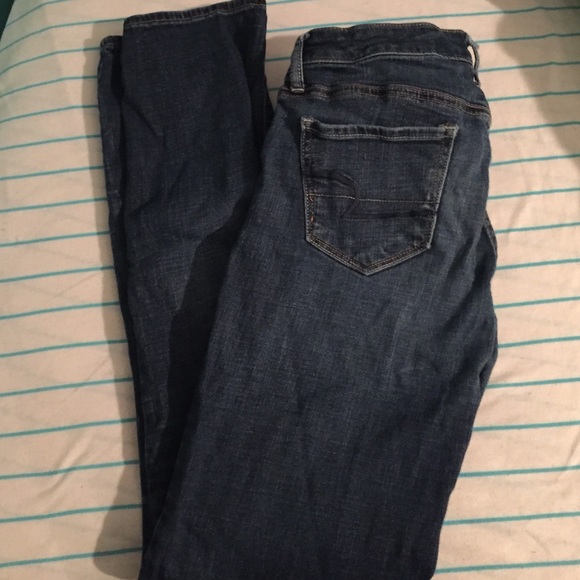 Size 4 american eagle jeans