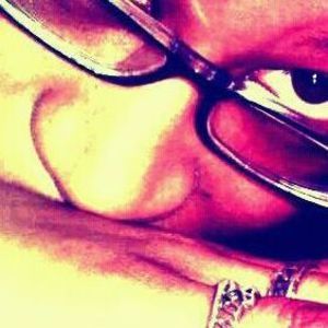 Meet your Posher, Acquilla