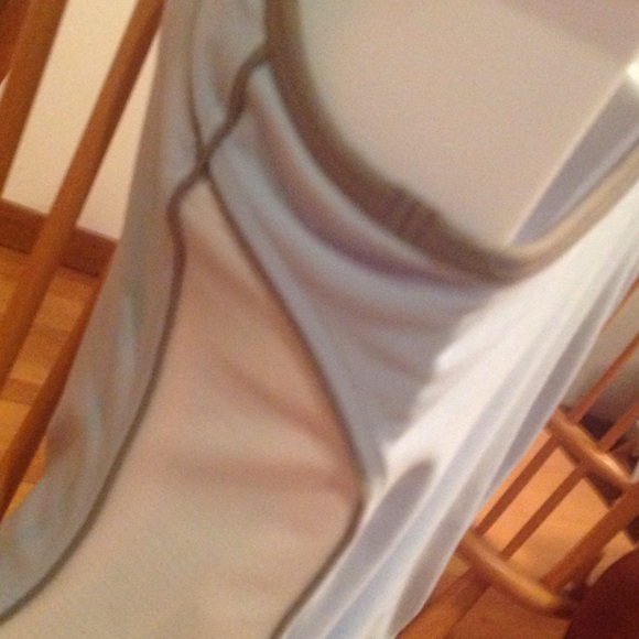 Nike Tank - Keyhole Back - Picture 3 of 3