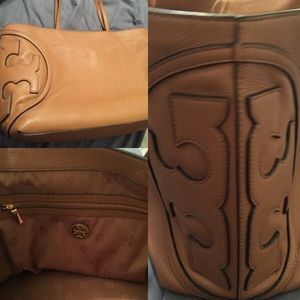 💯 Authentic Tory Burch Handbag (ALL-T Tote)
