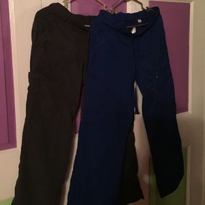 Cherokee Luxe Scrubs Small Petite - 2 sets