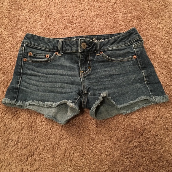 American Eagle Jean shorts size 4