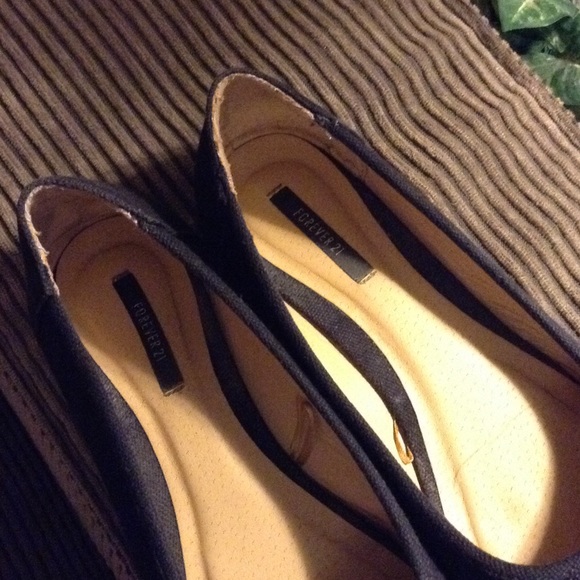 Black flats forever 21 - Picture 3 of 4