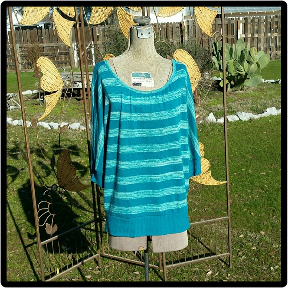 Zenana Outfitters Sweaters - Teal 3/4 Sleeve Sweater