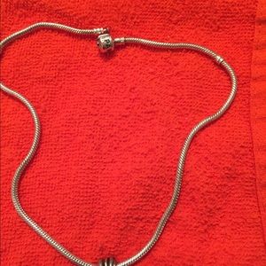Pandora starter necklace with bead