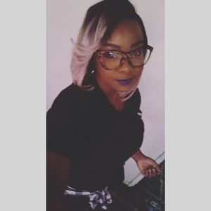 Meet your Posher, Shaneshia