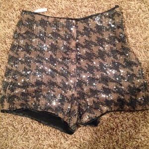 High wasted Forever 21 sequins shorts.