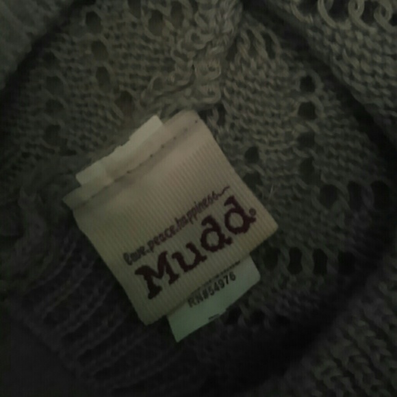 A mudd sagging hat - Picture 2 of 2
