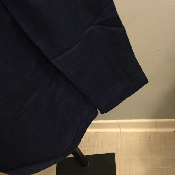 Navy linen boyfriend blazer - Picture 2 of 4