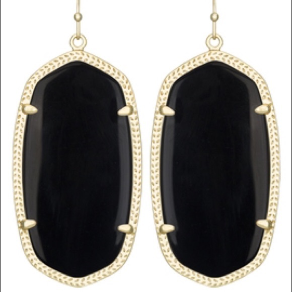 Kendra Scott jewelry just $19 month Rocksbox