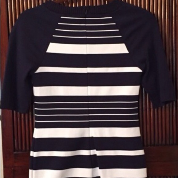 Michael Kors Striped Dress Sz 2 - Picture 3 of 4