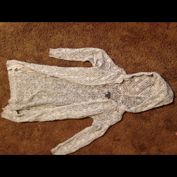 White knitted sweater