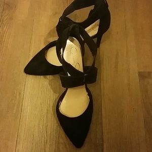 Jessica Simpson Pumps