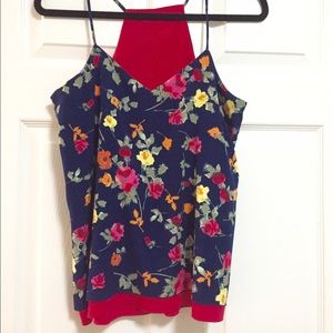 Reversible top