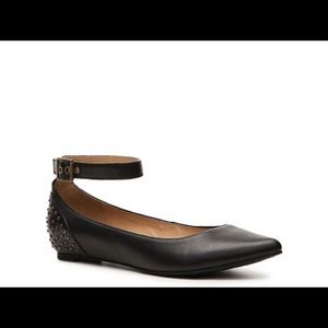 Crown Vintage black Flats