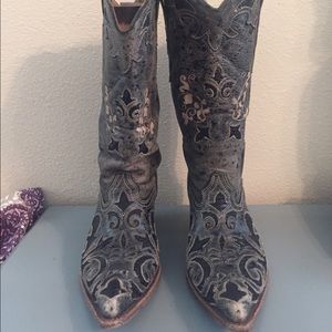 CORRAL COWGIRL BOOTS