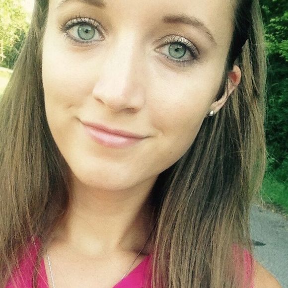 Meet your Posher, Lorian - Picture 1 of 1